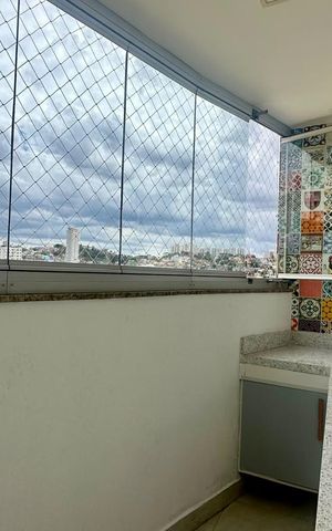 Apartamento à venda com 100m², 3 quartos e 4 vagasvaranda