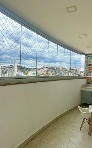 Apartamento à venda com 100m², 3 quartos e 4 vagasvaranda