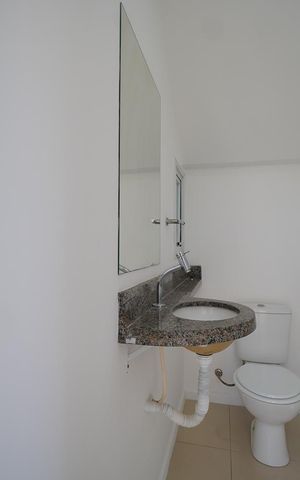 Casa para alugar com 135m², 3 quartos e 2 vagasLavabo 