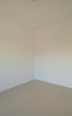 Casa para alugar com 135m², 3 quartos e 2 vagasSuíte 