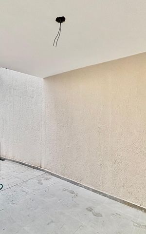 Casa à venda com 135m², 3 quartos e 2 vagas Casa à venda com 135m², 3 quartos e 2 vagasGaragem