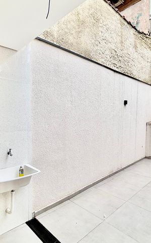 Casa à venda com 135m², 3 quartos e 2 vagas Casa à venda com 135m², 3 quartos e 2 vagasÁrea de Serviço