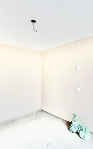 Casa à venda com 135m², 3 quartos e 2 vagas Casa à venda com 135m², 3 quartos e 2 vagasGaragem
