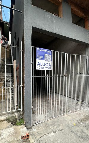 Casa para alugar com 107m², 1 quarto e sem vaga Casa para alugar com 107m², 1 quarto e sem vagaFachada