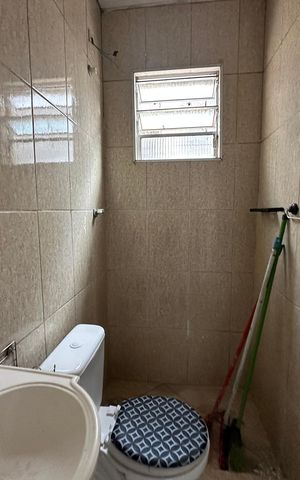 Casa para alugar com 107m², 1 quarto e sem vaga Casa para alugar com 107m², 1 quarto e sem vagaBanheiro
