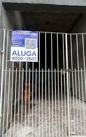 Casa para alugar com 107m², 1 quarto e sem vaga Casa para alugar com 107m², 1 quarto e sem vagaFachada