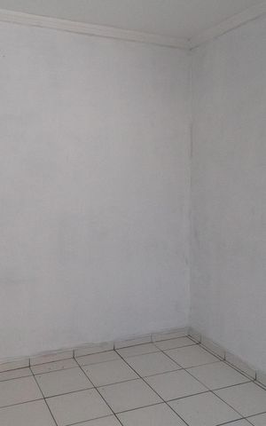 Casa para alugar com 42m², 1 quarto e sem vagaQuarto