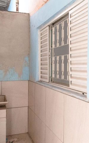 Casa para alugar com 42m², 1 quarto e sem vagaQuintal e Area de Serviço