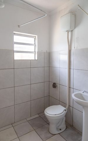 Casa para alugar com 42m², 1 quarto e sem vagaBanheiro