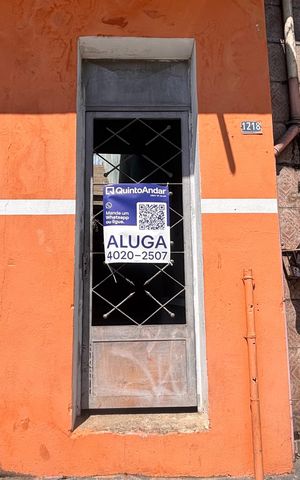 Casa para alugar com 42m², 1 quarto e sem vaga Casa para alugar com 42m², 1 quarto e sem vagaFachada