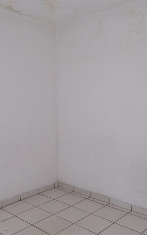 Casa para alugar com 42m², 1 quarto e sem vagaQuarto