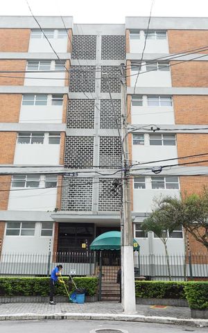 Apartamento à venda com 103m², 2 quartos e 1 vagaFachada