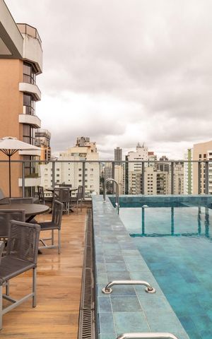 Studio para alugar com 29m², 1 quarto e sem vaga Studio para alugar com 29m², 1 quarto e sem vagaÁrea comum - Piscina