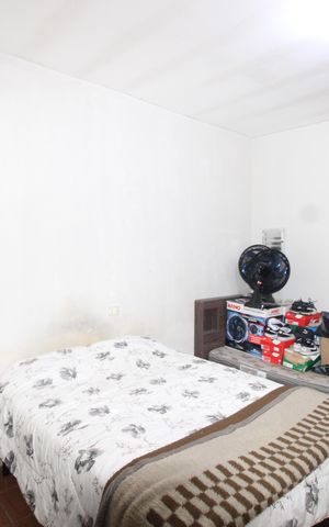 Casa à venda com 329m², 4 quartos e 3 vagasQuarto 1