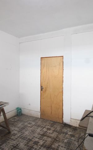 Casa à venda com 329m², 4 quartos e 3 vagasDepósito