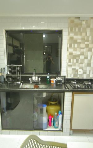 Casa à venda com 300m², 8 quartos e 2 vagasCasa 4 - Sala/Cozinha 