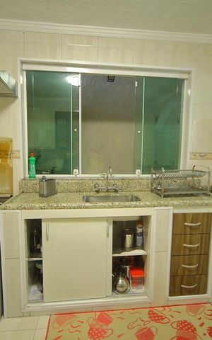 Casa à venda com 300m², 8 quartos e 2 vagasCasa 1 Cozinha 