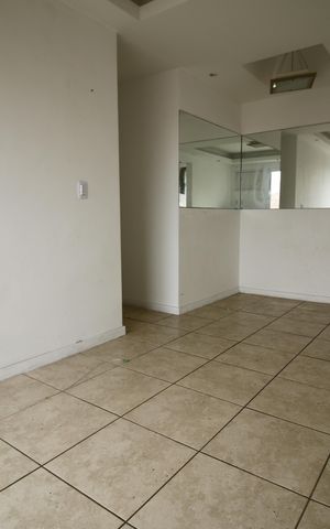 Apartamento à venda com 52m², 2 quartos e 1 vagaSala