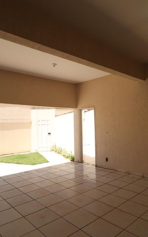Casa para alugar com 316m², 5 quartos e 5 vagasGaragem