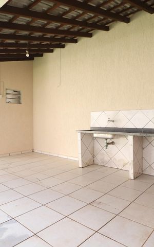 Casa para alugar com 316m², 5 quartos e 5 vagasQuintal / Varanda