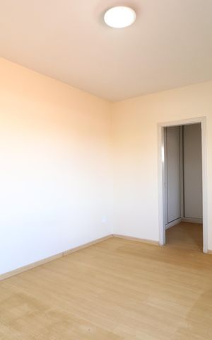 Casa para alugar com 316m², 5 quartos e 5 vagasQuarto 4 - Suíte
