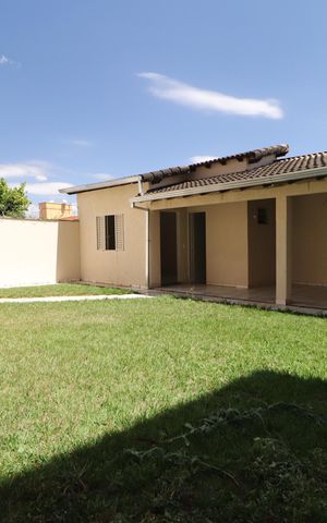 Casa para alugar com 316m², 5 quartos e 5 vagasQuintal / Varanda