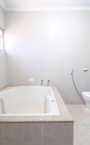 Casa para alugar com 316m², 5 quartos e 5 vagasBanheiro do Quarto 4