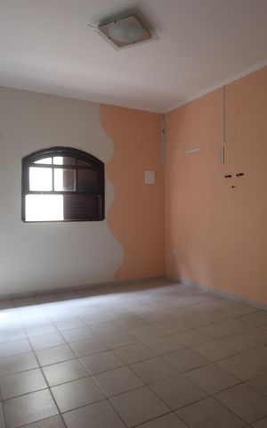 Casa para alugar com 70m², 1 quarto e sem vagaSuíte