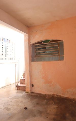 Casa para alugar com 70m², 1 quarto e sem vagaÁrea de Serviço