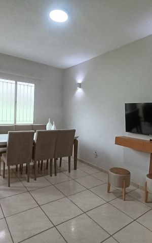 Casa para alugar com 56m², 2 quartos e sem vaga Casa para alugar com 56m², 2 quartos e sem vagaSala