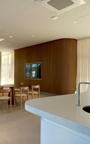 Apartamento à venda com 198m², 3 quartos e 3 vagas Apartamento à venda com 198m², 3 quartos e 3 vagasSalão de Festas