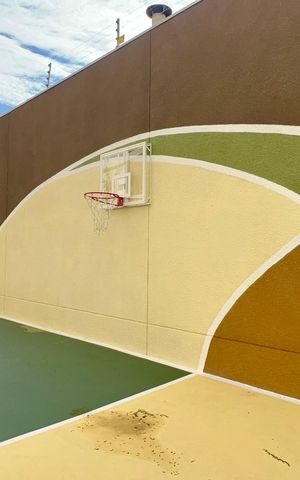 Apartamento à venda com 353m², 3 quartos e 3 vagas Apartamento à venda com 353m², 3 quartos e 3 vagasQuadra