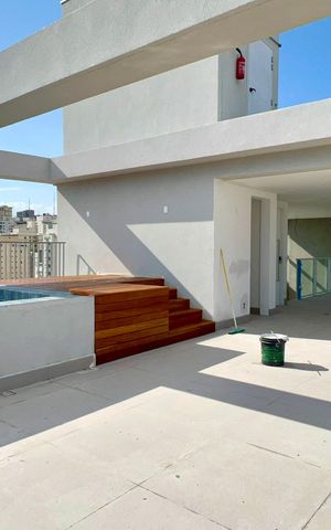 Apartamento à venda com 353m², 3 quartos e 3 vagas Apartamento à venda com 353m², 3 quartos e 3 vagasPiscina