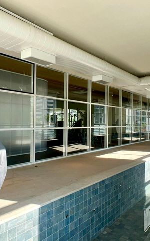 Apartamento à venda com 353m², 3 quartos e 3 vagas Apartamento à venda com 353m², 3 quartos e 3 vagasPiscina Coberta