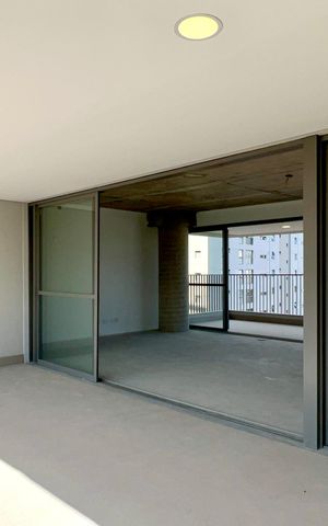 Apartamento à venda com 248m², 4 quartos e 4 vagas Apartamento à venda com 248m², 4 quartos e 4 vagasVaranda gourmet