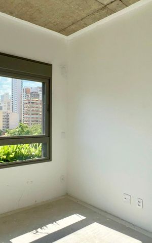 Apartamento à venda com 248m², 4 quartos e 4 vagas Apartamento à venda com 248m², 4 quartos e 4 vagasSuíte 2