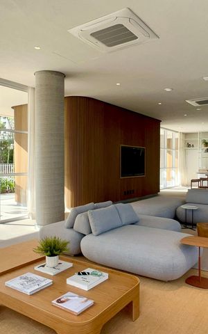 Apartamento à venda com 248m², 4 quartos e 4 vagas Apartamento à venda com 248m², 4 quartos e 4 vagasSalão de Festas