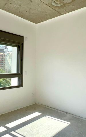 Apartamento à venda com 248m², 4 quartos e 4 vagas Apartamento à venda com 248m², 4 quartos e 4 vagasSuíte 3