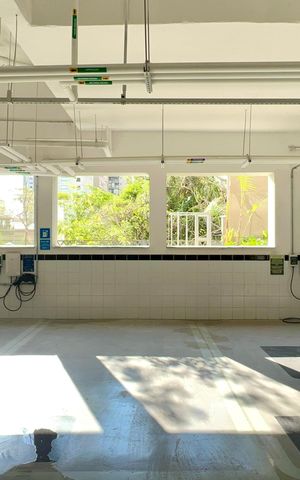 Apartamento à venda com 248m², 4 quartos e 4 vagas Apartamento à venda com 248m², 4 quartos e 4 vagasGaragem