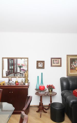Apartamento à venda com 72m², 3 quartos e 1 vagaSala