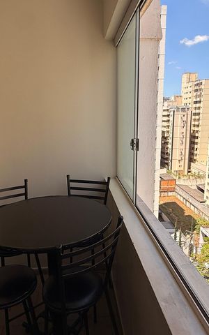 Apartamento para alugar com 64m², 2 quartos e 1 vagaSacada