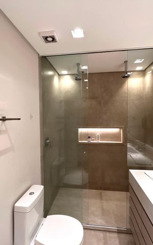 Apartamento para alugar com 135m², 2 quartos e 2 vagas Apartamento para alugar com 135m², 2 quartos e 2 vagasBanheiro da Suíte 2