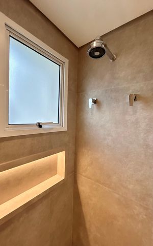 Apartamento para alugar com 135m², 2 quartos e 2 vagas Apartamento para alugar com 135m², 2 quartos e 2 vagasBanheiro da Suíte 1