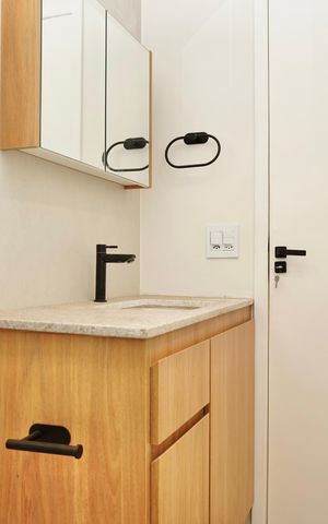 Apartamento à venda com 100m², 4 quartos e 2 vagas Apartamento à venda com 100m², 4 quartos e 2 vagasBanheiro Social