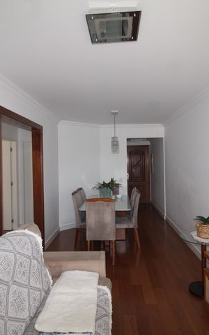 Apartamento à venda com 80m², 2 quartos e sem vagaSala 