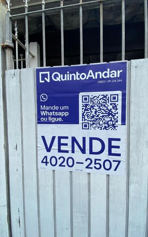 Casa à venda com 164m², 3 quartos e 2 vagas Casa à venda com 164m², 3 quartos e 2 vagasPlaca