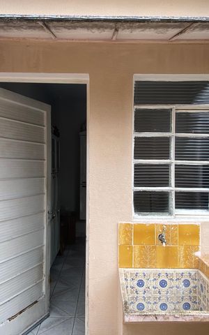 Casa à venda com 164m², 3 quartos e 2 vagas Casa à venda com 164m², 3 quartos e 2 vagasÁrea de Serviço
