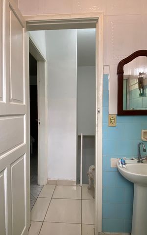 Casa à venda com 164m², 3 quartos e 2 vagas Casa à venda com 164m², 3 quartos e 2 vagasBanheiro 2