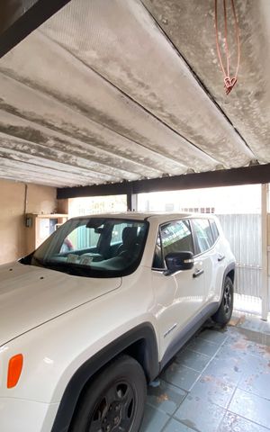 Casa à venda com 164m², 3 quartos e 2 vagas Casa à venda com 164m², 3 quartos e 2 vagasÁrea externa - Garagem