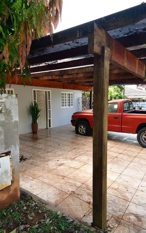 Casa de condomínio para alugar com 122m², 3 quartos e 3 vagasFachada / Placa
